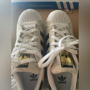 Adidas  Shoes - White and Gold- size 6 men/8 women’s